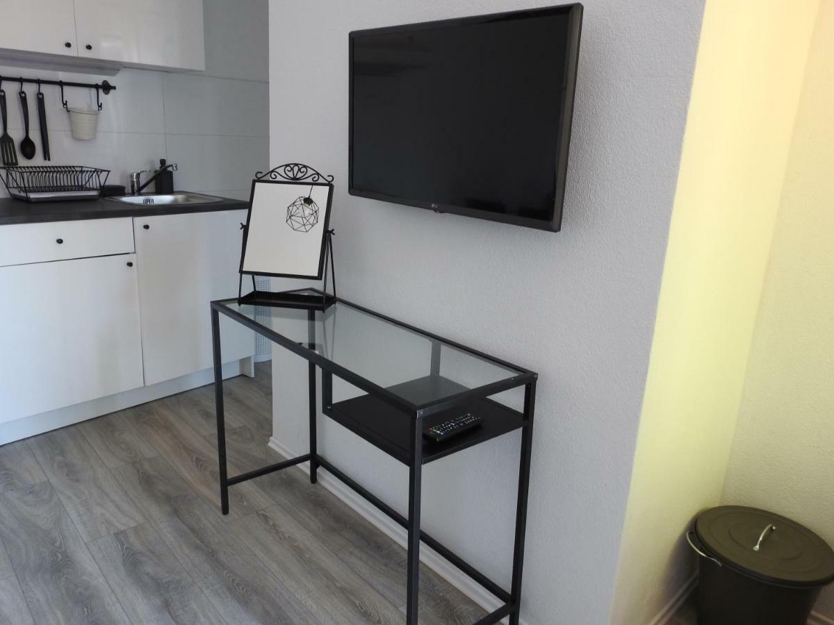 Apartment Antonela Слатине Экстерьер фото